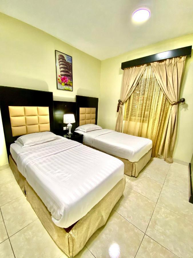 Spring Tower Aparthotel Jubail Bagian luar foto