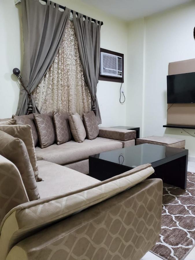 Spring Tower Aparthotel Jubail Bagian luar foto