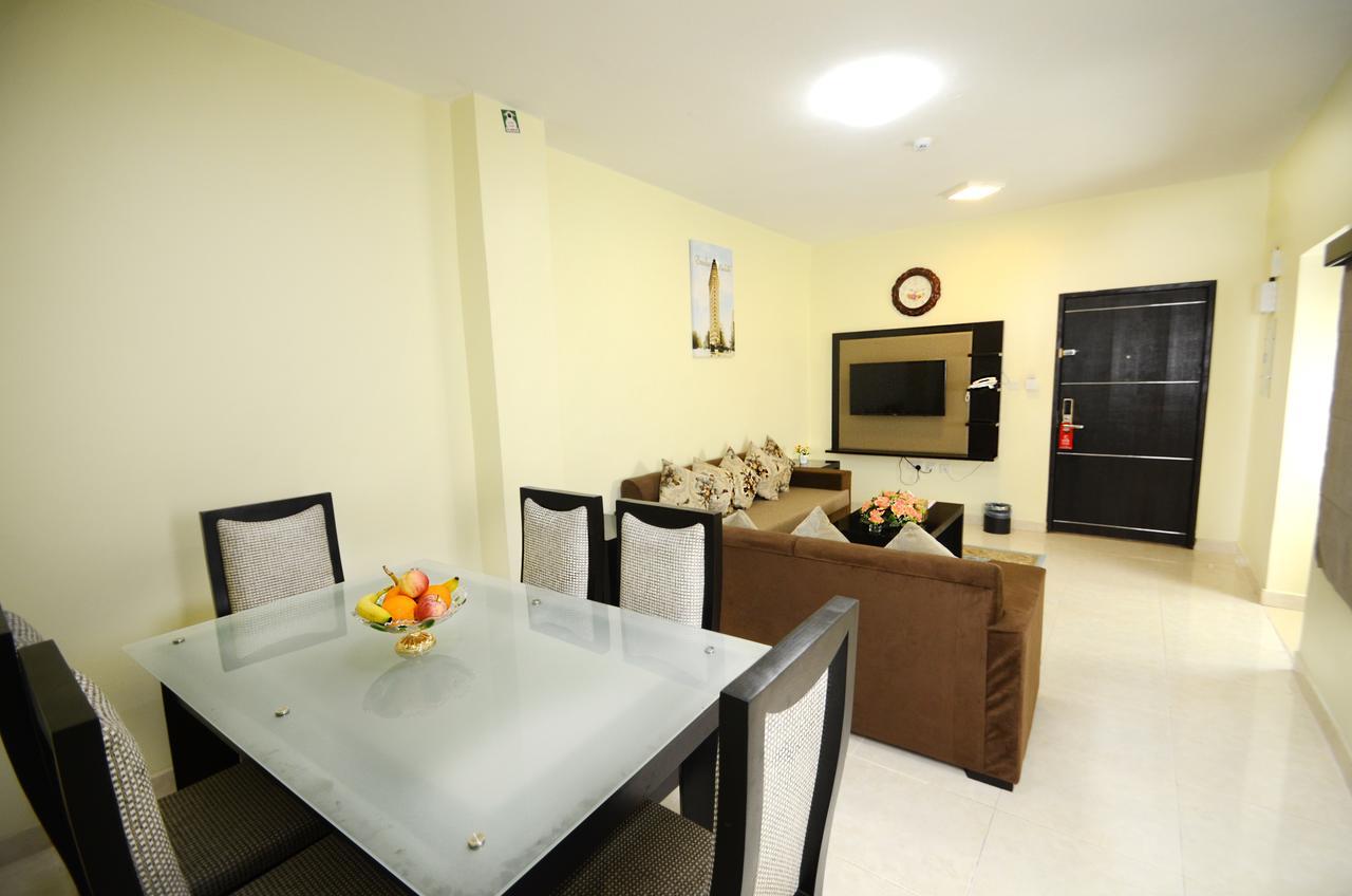 Spring Tower Aparthotel Jubail Bagian luar foto