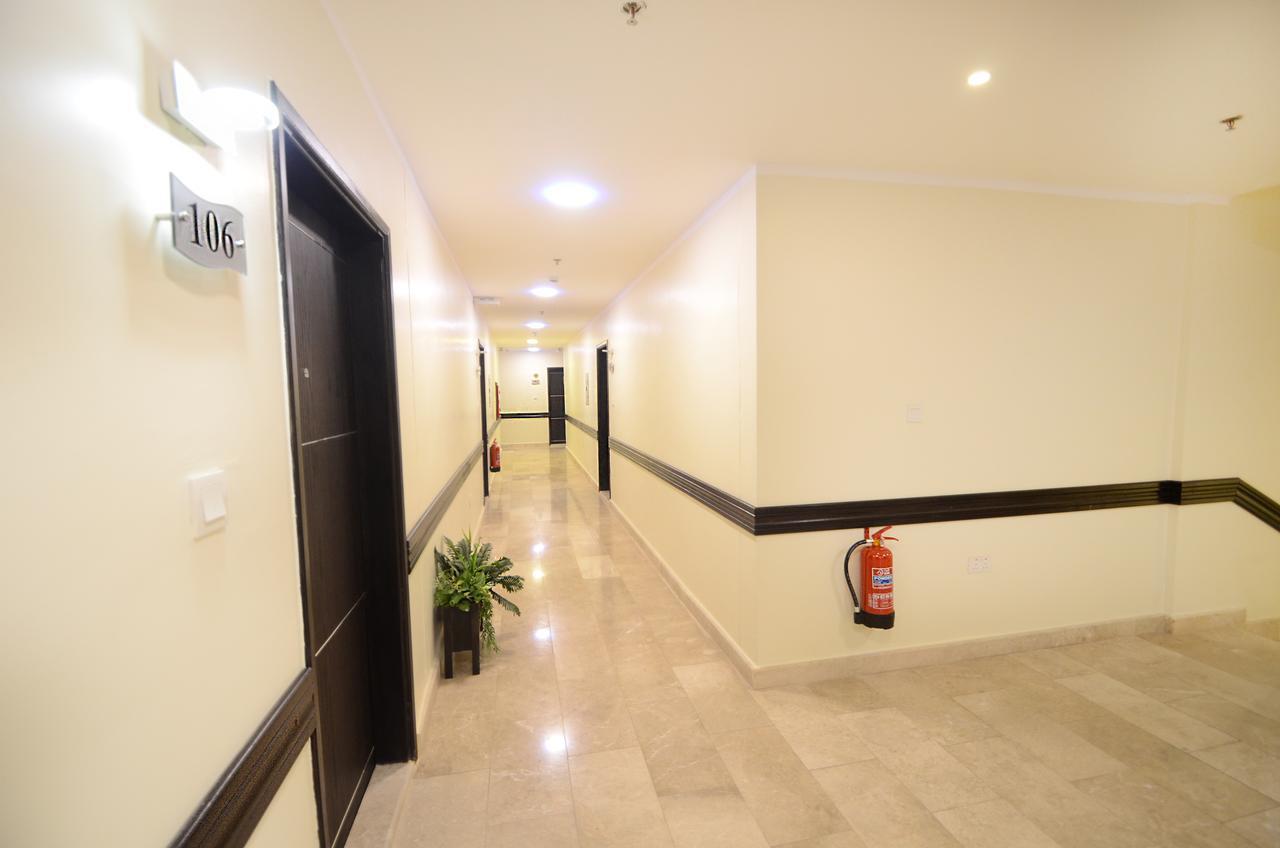 Spring Tower Aparthotel Jubail Bagian luar foto