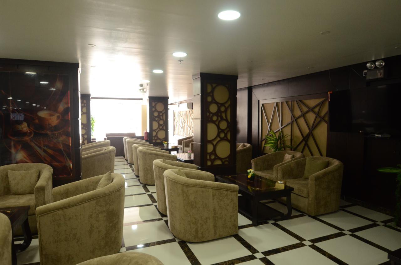 Spring Tower Aparthotel Jubail Bagian luar foto